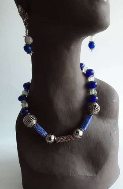 Neck 1